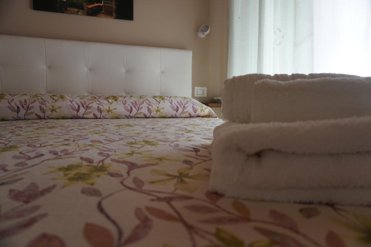 Casa Vacanze B&B Ondes Camerota Εξωτερικό φωτογραφία
